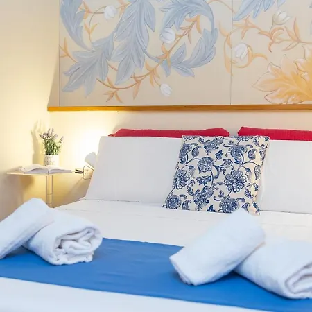 Spanish Steps Exclusive Rental In Rome-3